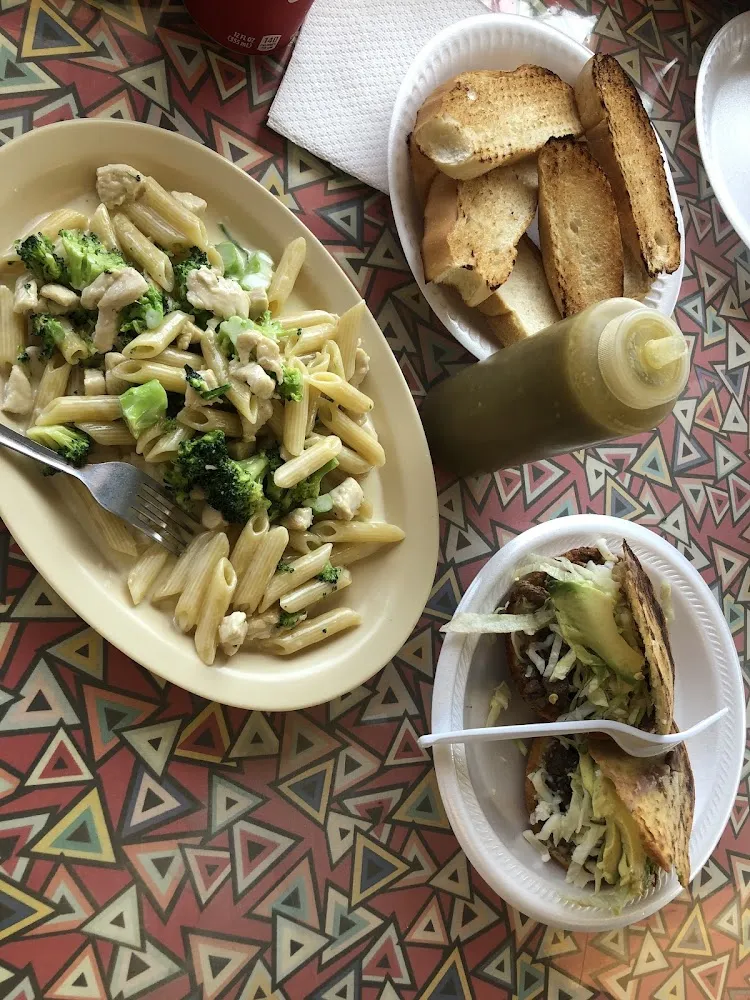 Chicken Broccoli Pasta and Gordita De Fajita
